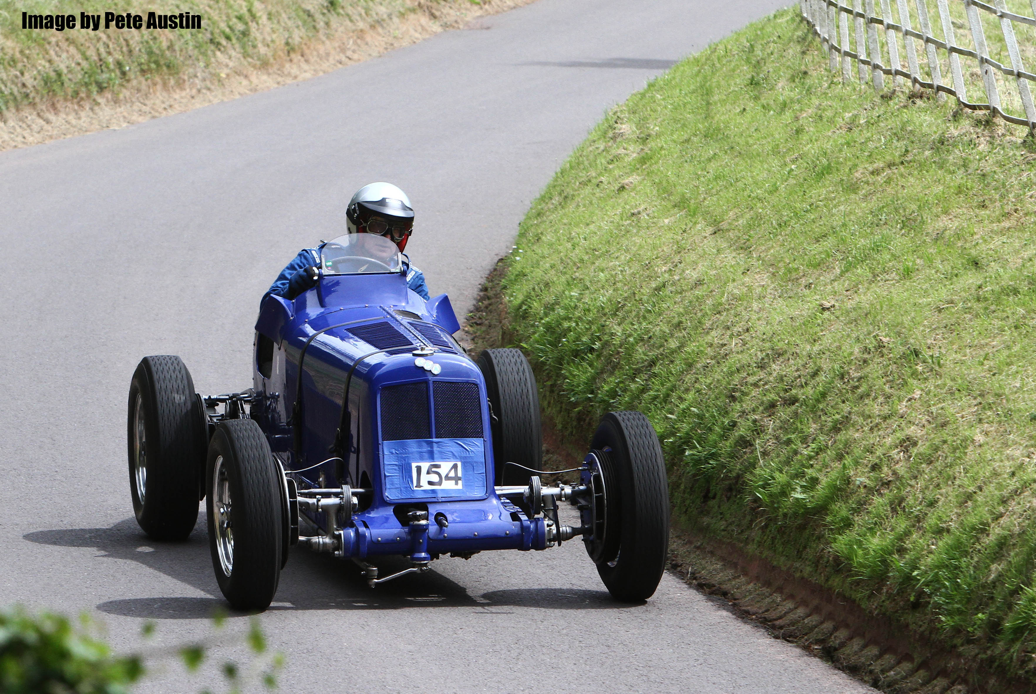 The VSCC head to Shelsley Walsh for the MAC Vintage Hill Climb this weekend cover