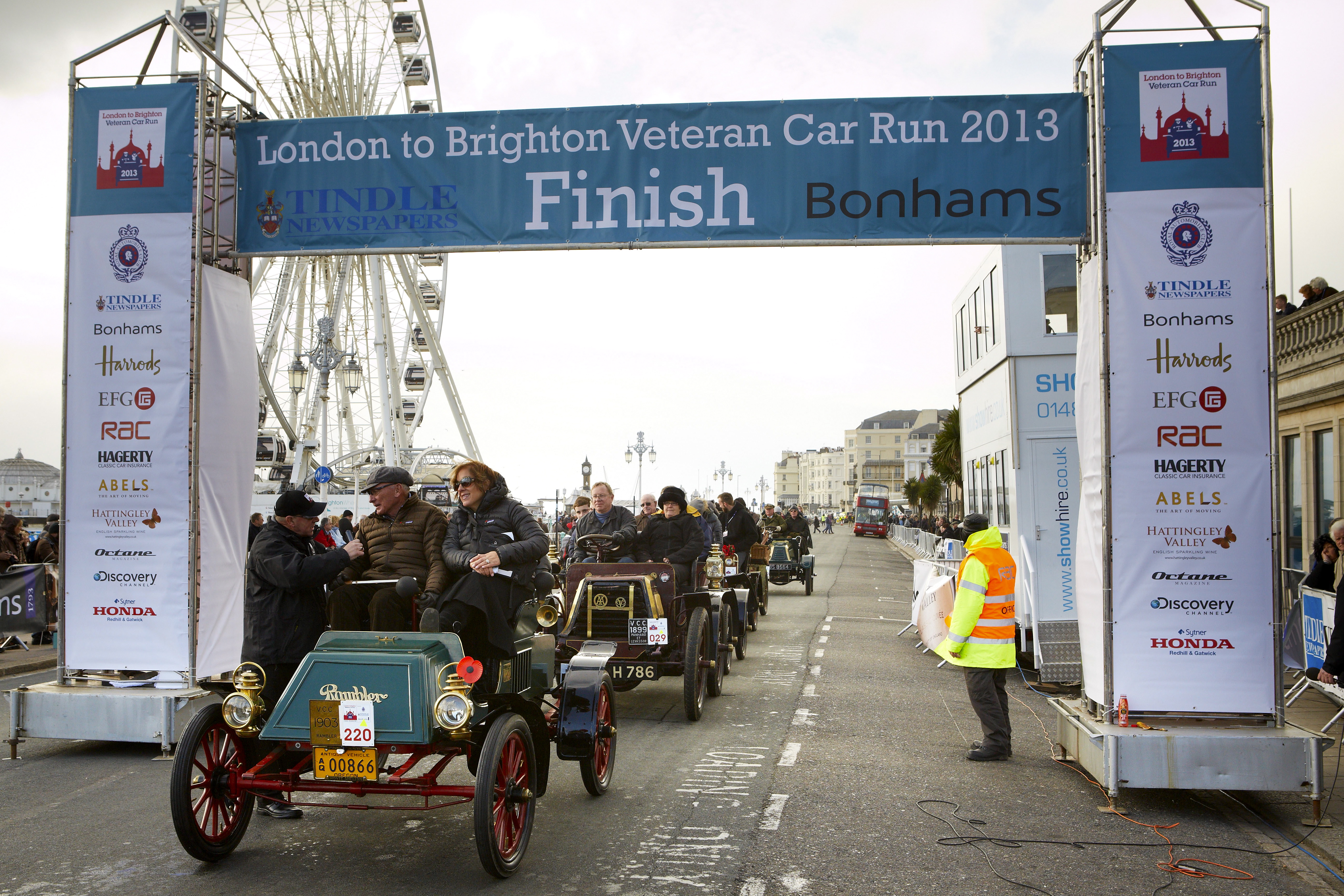 BONHAMS EXTENDS ITS SUPPORT FOR THE FAMOUS VETERAN CAR RUN cover