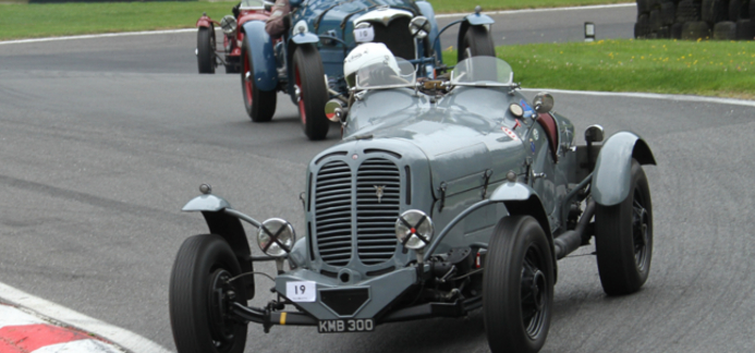The Third Round of Formula Vintage was held at Cadwell Park cover