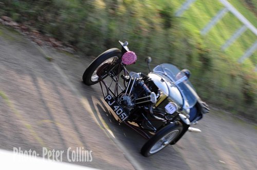 Gary Caroline at speed on the Test Hill