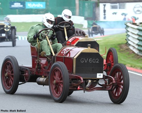 Mallory Park - Mark Ballard wm