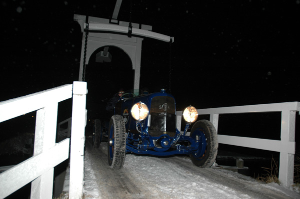  The 100 Miles of Amsterdam Night Rally : 15  December 2013 cover