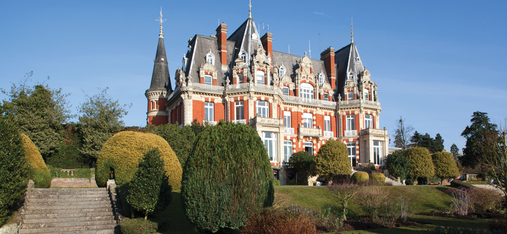 VSCC join Chateau Impney for launch of ‘new’ Hill Climb event in July 2015 cover