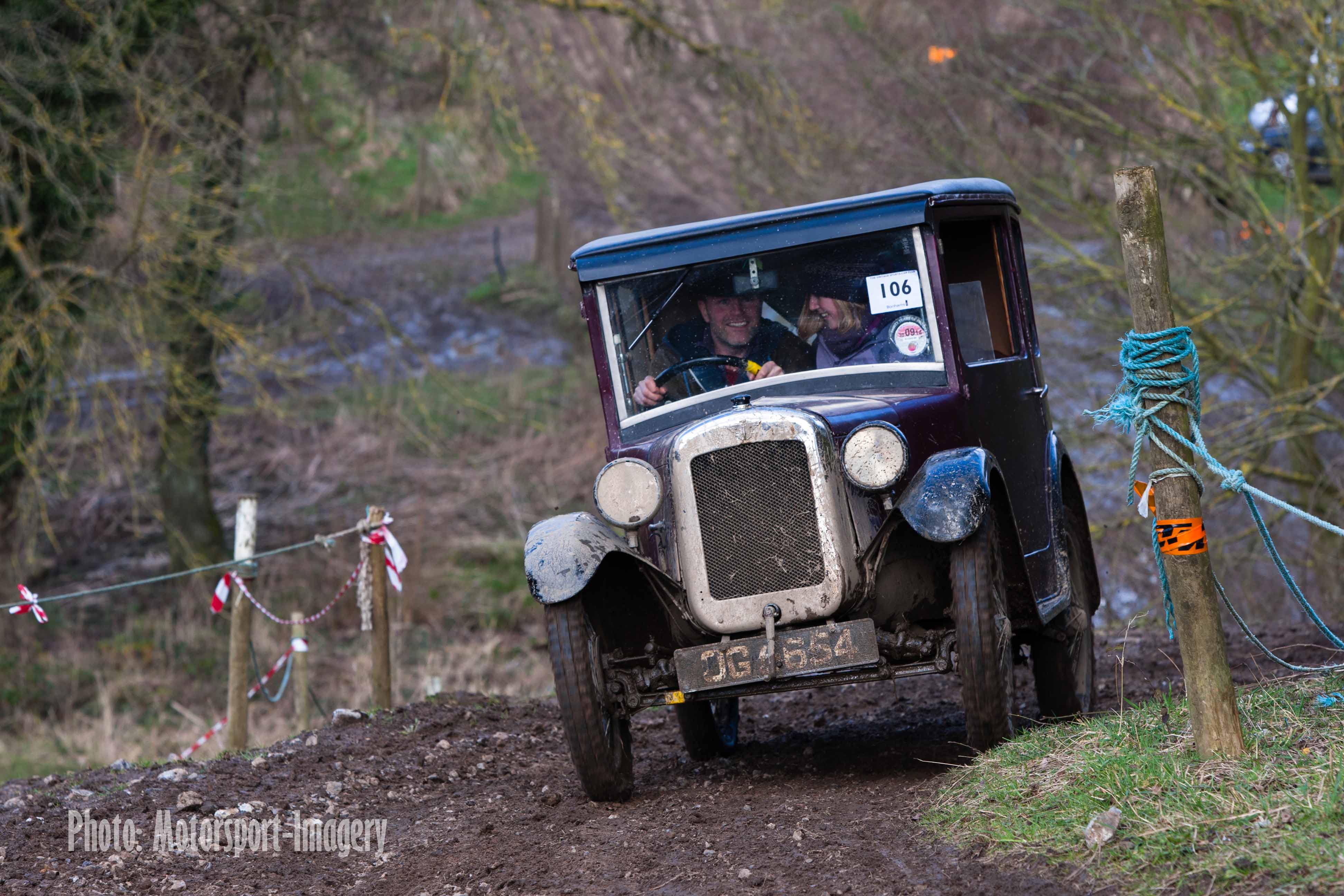 VSCC John Harris (Derbyshire) Trial Organising Team raises £600 for Ashgate Hospice cover