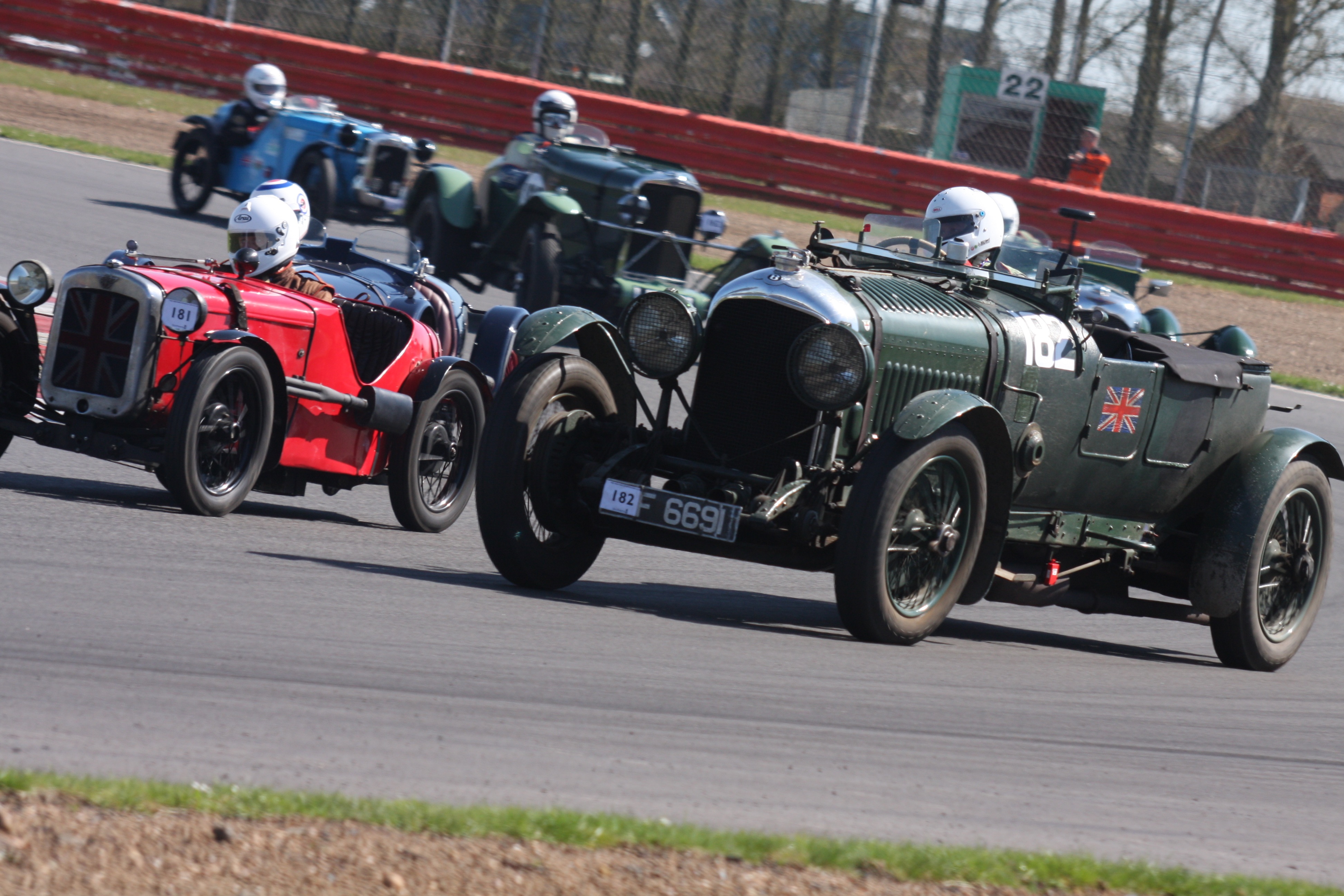 VSCC ‘Spring Start’ Late Entries Still Available cover