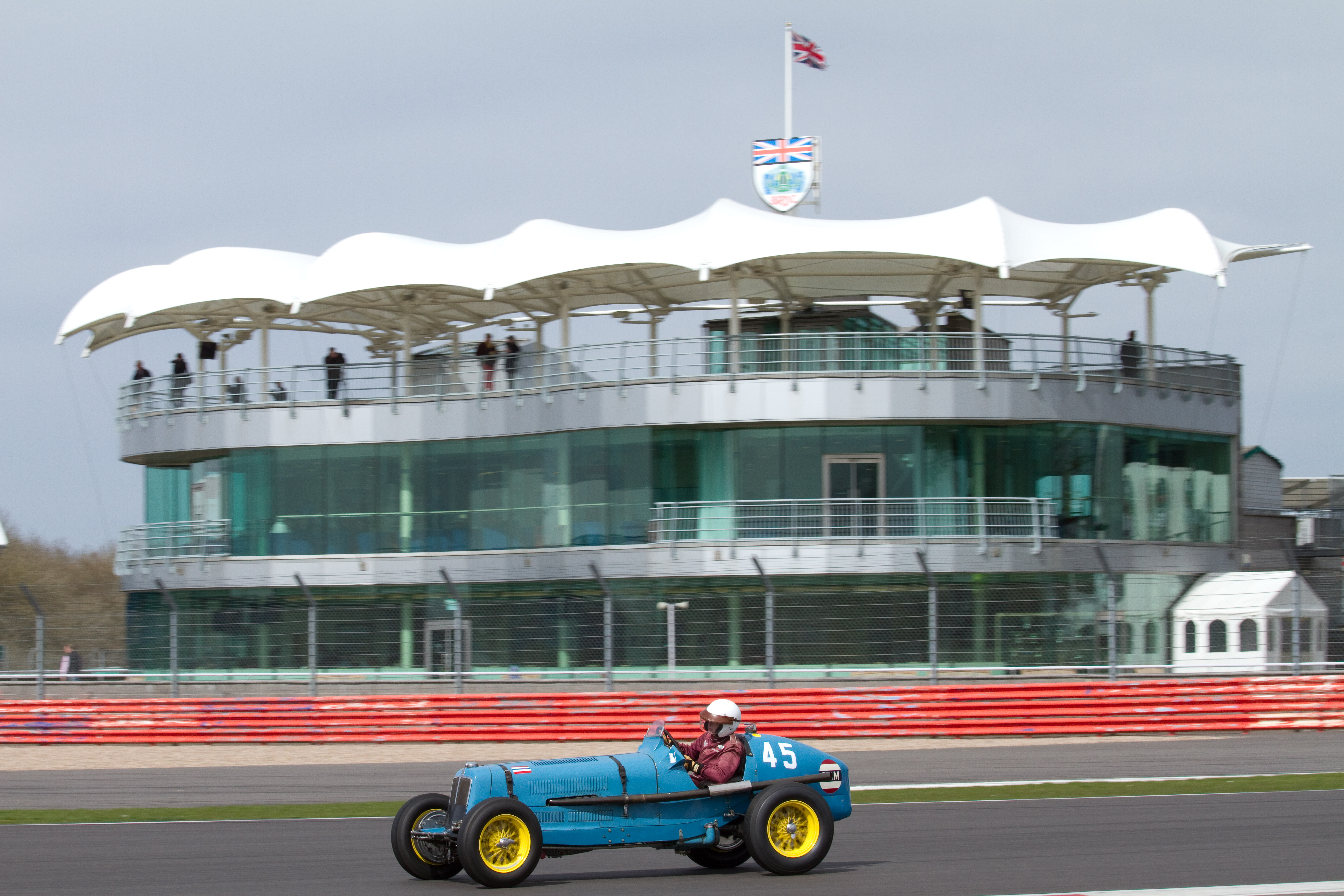 Advance Ticket Sales for VSCC Silverstone ‘Spring Start’ Now Closed cover